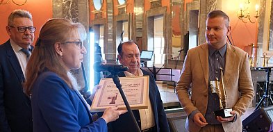 Tomasz Barski z nagrodą Stowarzyszenia Dziennikarzy RP