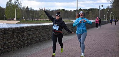 Biegali z „Niebieskim Jeżykiem”