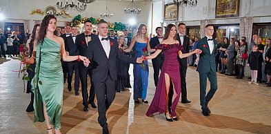 Studniówka "THM-u" (fotorelacja)