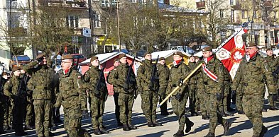 Wojskowa przysięga WOT na płycie ostrowieckiego Rynku