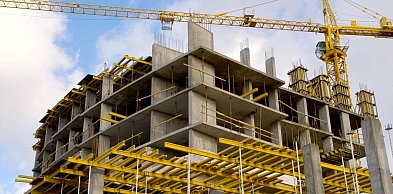 Branża budowlana a terminowe płatności – rozwiązania dla wykonawców