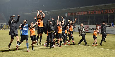 Naprzód-KSZO. Dwie twarze Pomarańczowo-Czarnych