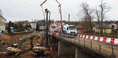 Stary most w Kunowie  w trakcie rozbiórki. Nie ma przejazdu!