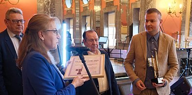 Tomasz Barski z nagrodą Stowarzyszenia Dziennikarzy RP