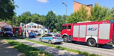 Dwie osoby jadące mazdą poszkodowane