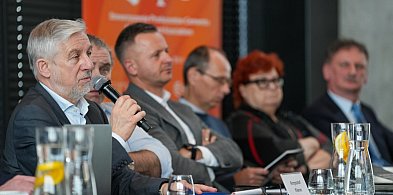 Spada produkcja cementu w Polsce