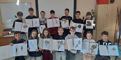 Zajęcia koła przyrodniczego w Bodzechowie-161681