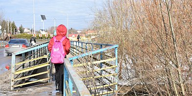 Ruch pieszy pozostanie (wideo)