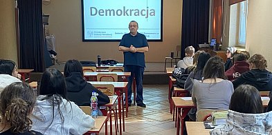 Razem „Na rzecz demokracji”