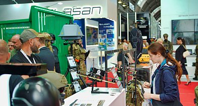 Rekordowy MSPO 2025 w Kielcach z ostrowieckimi akcentami (Fotorelacja)-160316