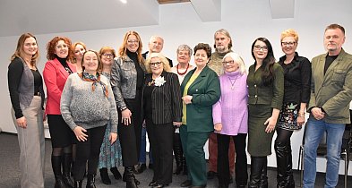 Noworocznie z ostrowieckim stowarzyszeniem twórców