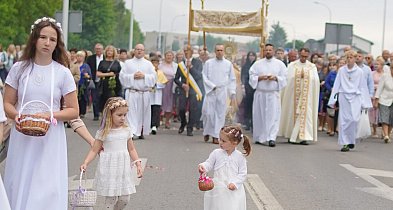 Uroczystość Bożego Ciała w Sanktuarium Miłosierdzia Bożego na os. Ogrody
