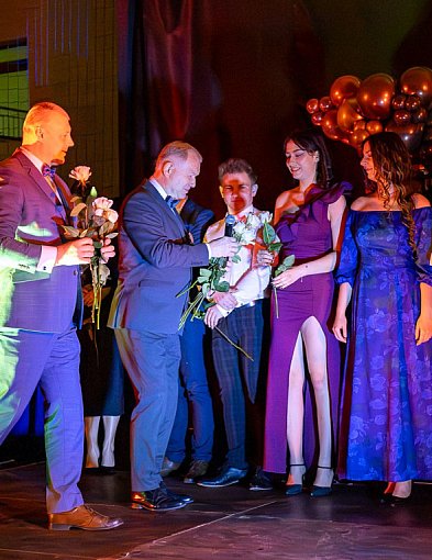 „Damą być…” – Dzień Kobiet w gminie Waśniów (Fotorelacja)