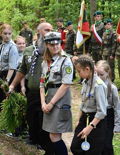 IV Ostrowiecki Zlot Partyzancki ku pamięci placówki konspiracyjnej AK Jeziórko