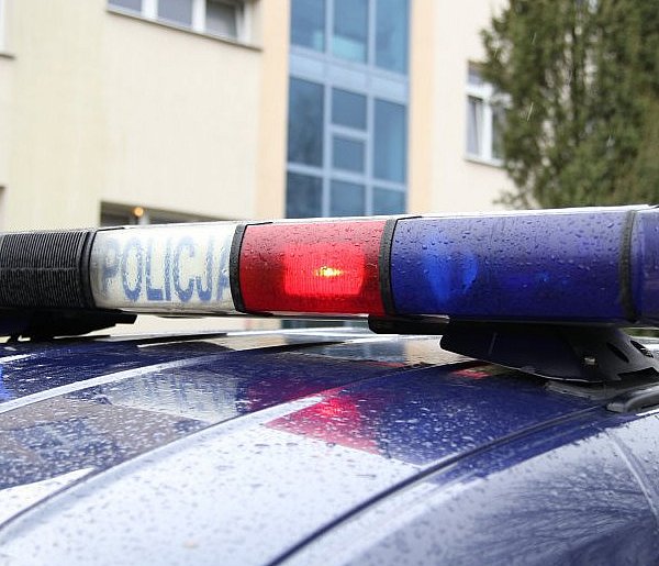 Na przejściu dla pieszych kobieta została ranna