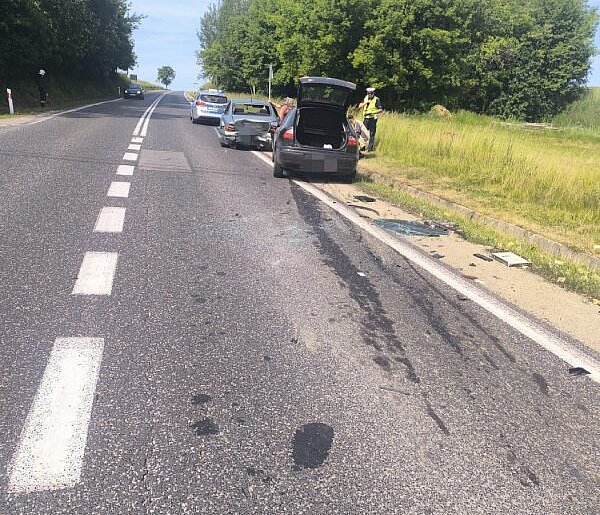 Zderzenie aut na drodze krajowej 74