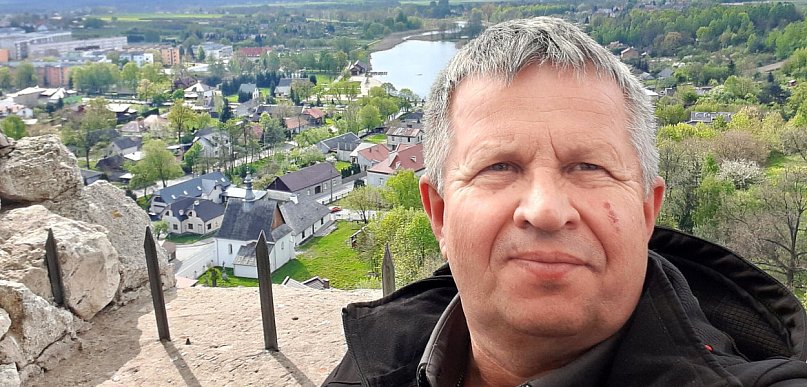 Od urodzenia związany z gminą Bodzechów