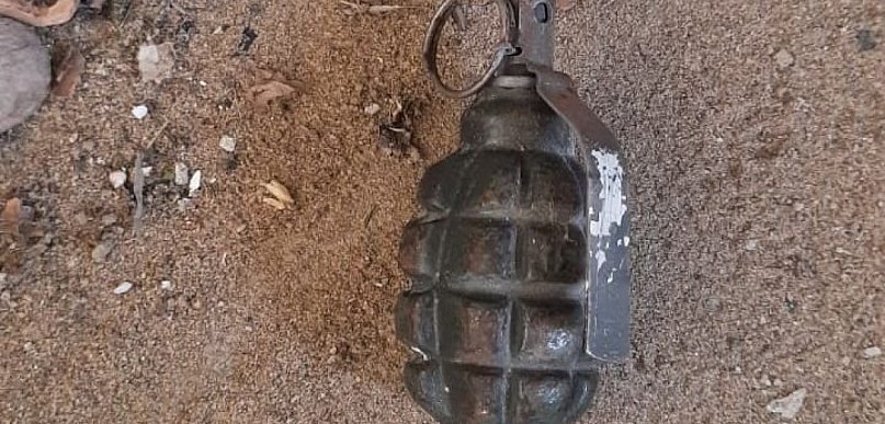 Granat zaczepny ze stawu