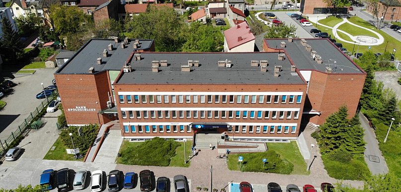 Propagował treści pornograficzne z udziałem małoletnich i zwierząt