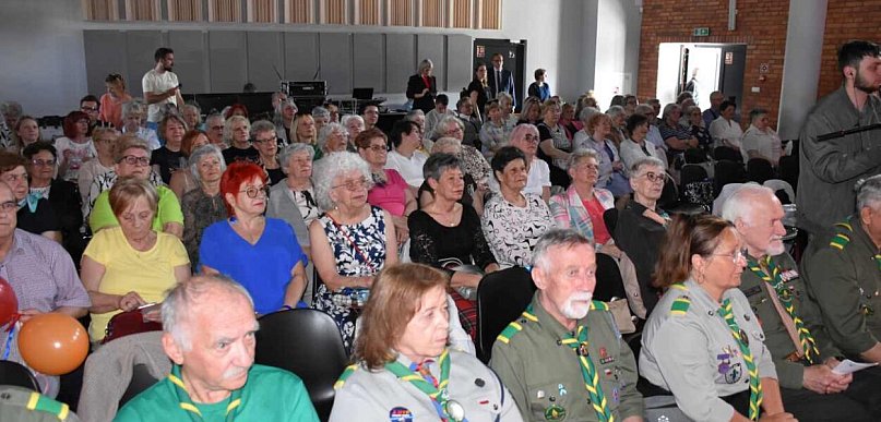 „Moc działania – Seniorzy dla społeczności”