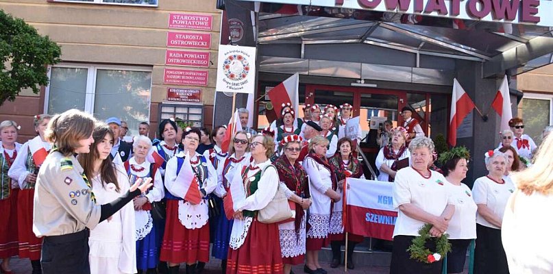 Patriotyczna Majówka z Powiatem Ostrowieckim