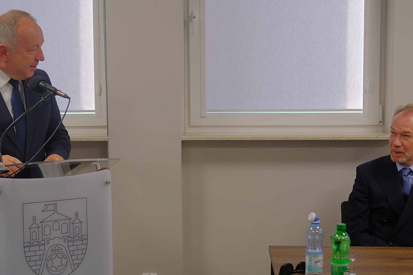 Mirosław Baka- honorowym obywatelem Ostrowca