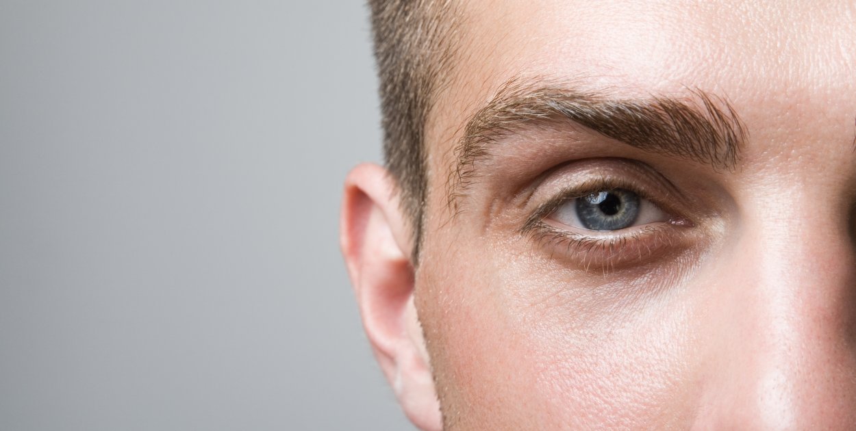 Jak radzić sobie z zespołem suchego oka?