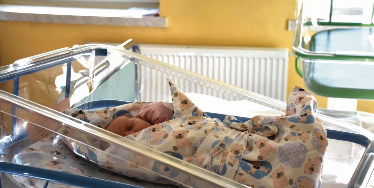 Dlaczego nas krzywdzicie? Komu zależy na zamknięciu ostrowieckiej „Porodówki”?