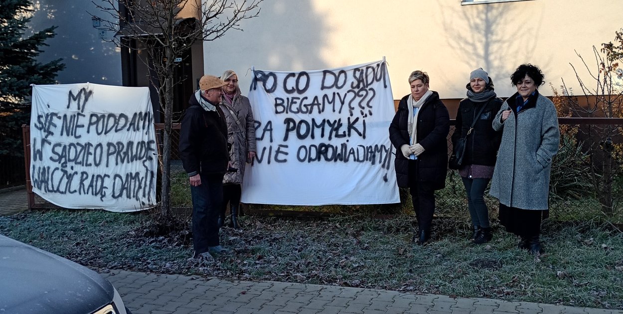 Mieszkańcy muszą stawać przed sądem