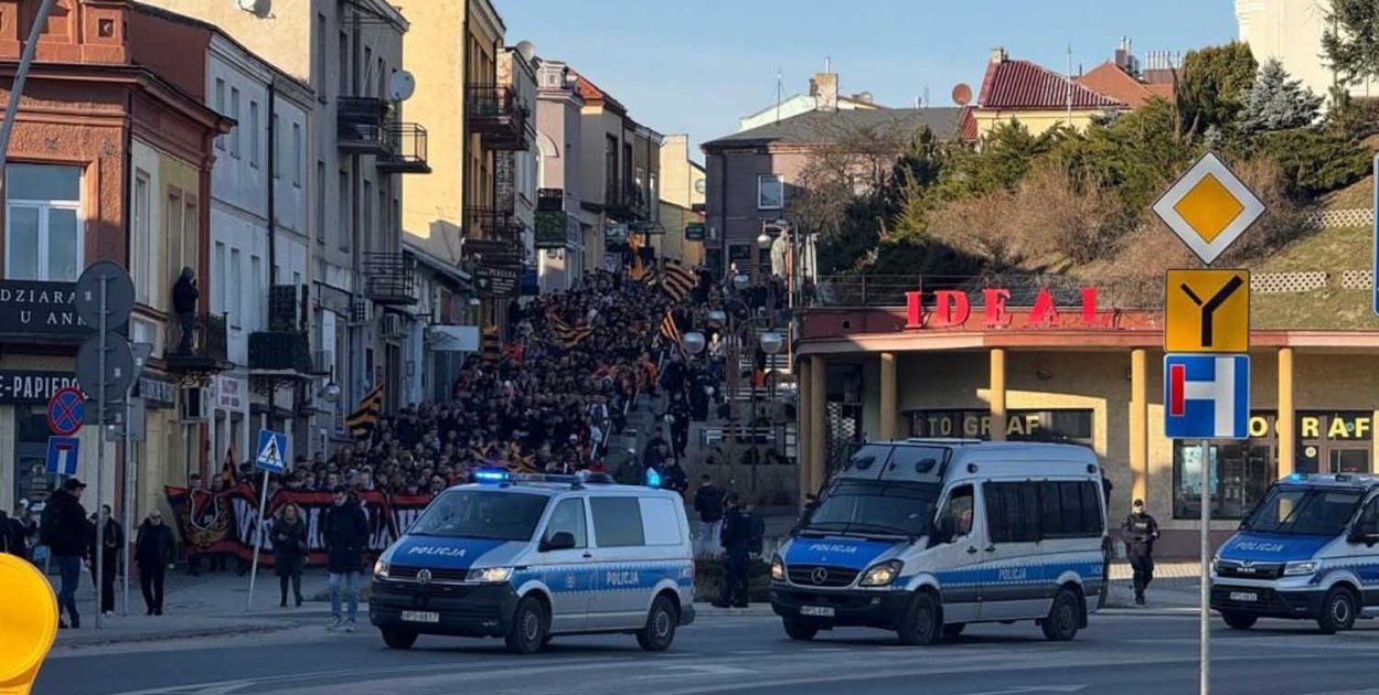 Po sobotnim meczu KSZO policjanci zatrzymali siedmiu pseudokibiców