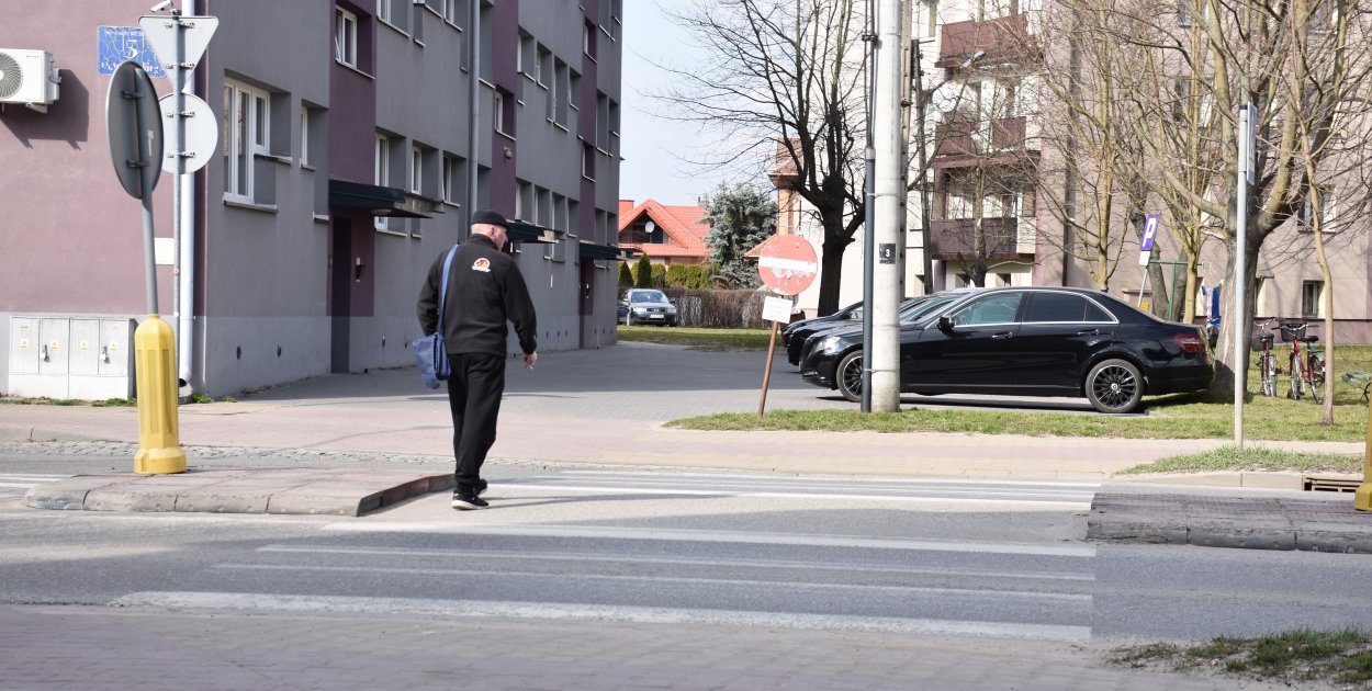 Mieszkańcy ulicy Waryńskiego będą mogli bezpiecznie włączać się do ruchu
