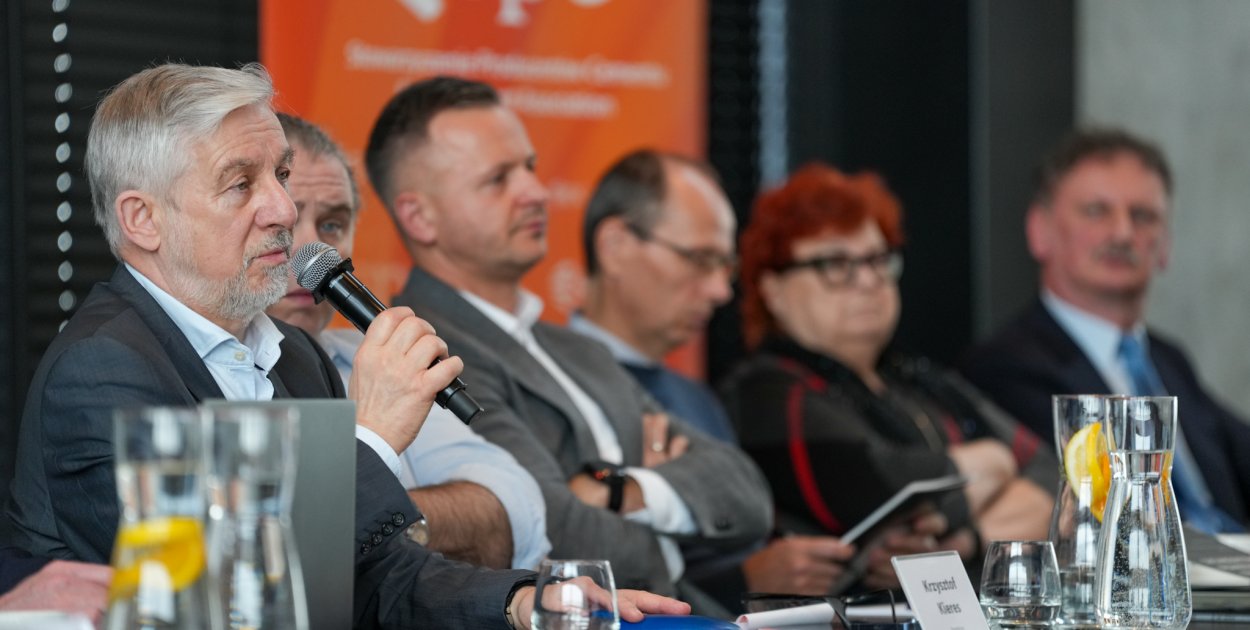 Spada produkcja cementu w Polsce